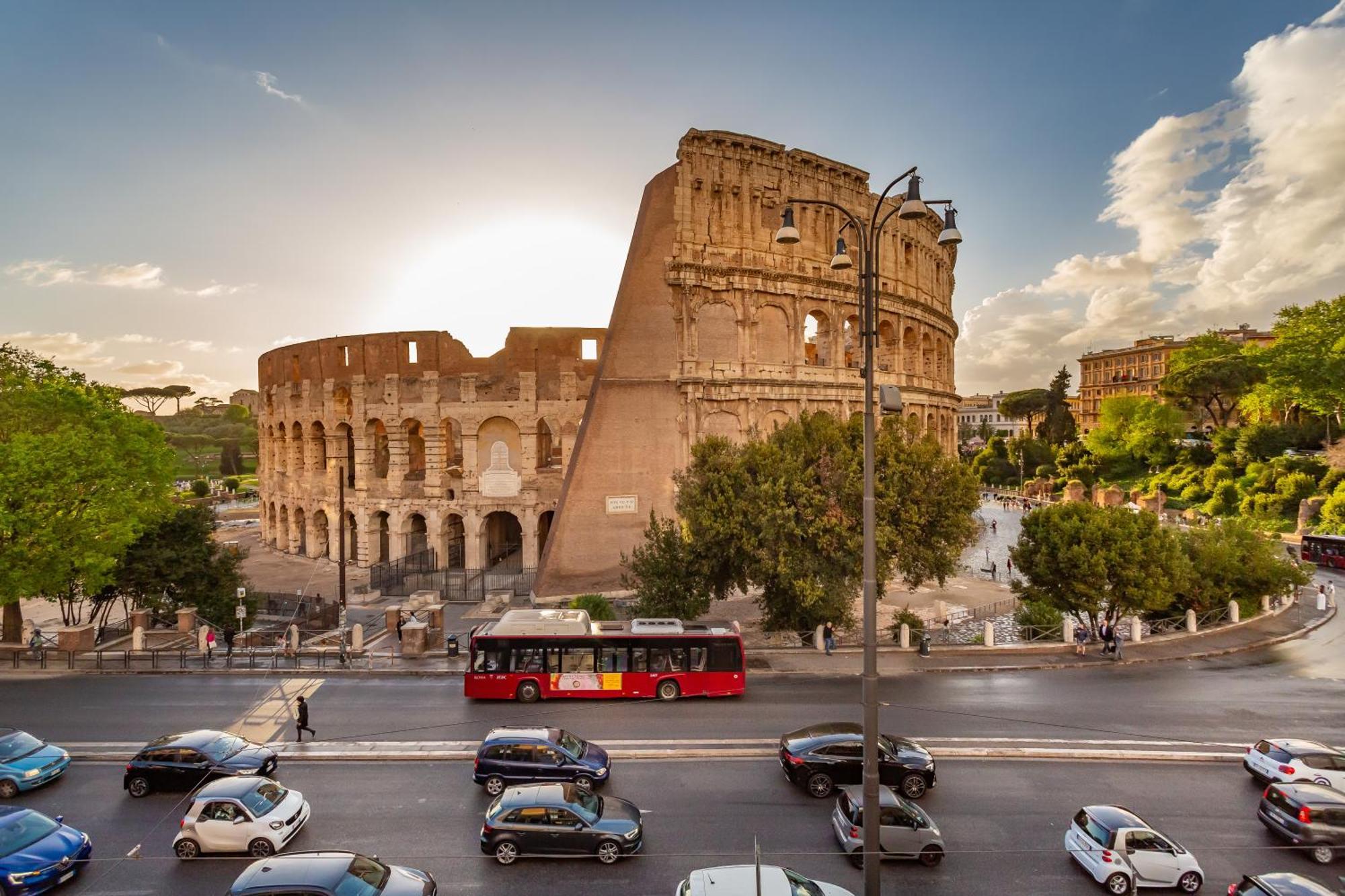 Apartment Iconic With Unique Colosseum View